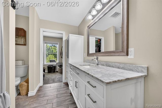 13635 Unadilla Road, Gregory, MI 48137