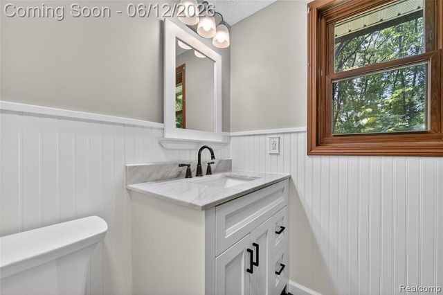 13635 Unadilla Road, Gregory, MI 48137