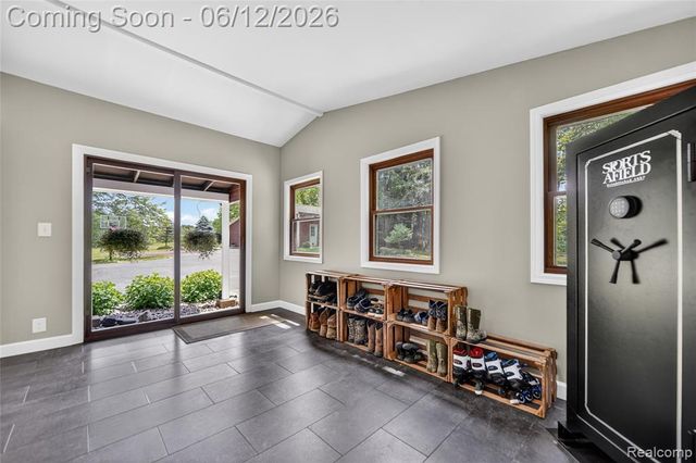 13635 Unadilla Road, Gregory, MI 48137