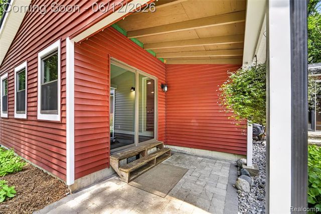 13635 Unadilla Road, Gregory, MI 48137