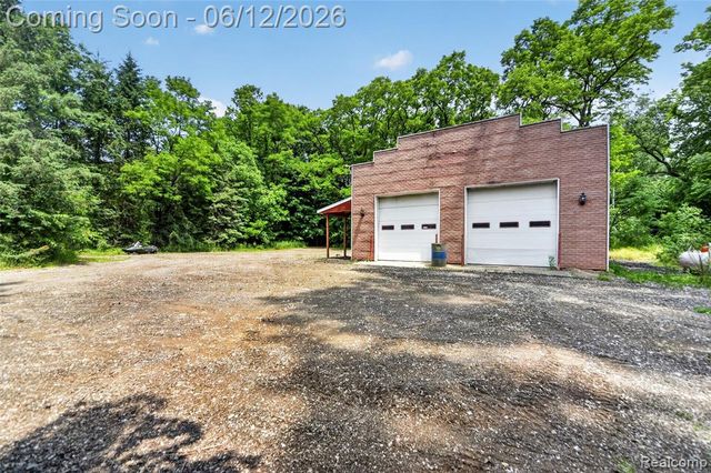 13635 Unadilla Road, Gregory, MI 48137