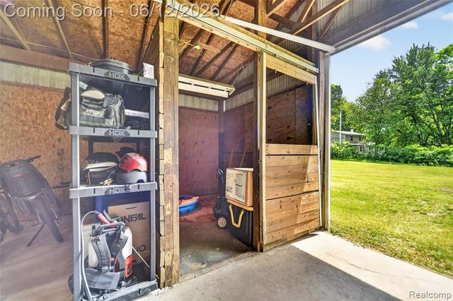 13635 Unadilla Road, Gregory, MI 48137