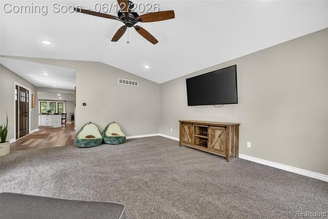 13635 Unadilla Road, Gregory, MI 48137
