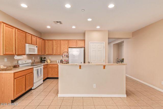 41025 N PRESTANCIA Drive, Phoenix, AZ 85086