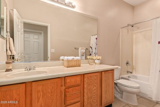 41025 N PRESTANCIA Drive, Phoenix, AZ 85086