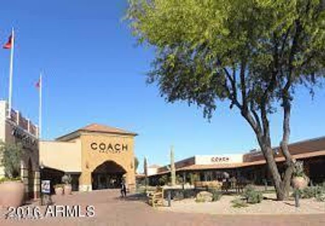 41025 N PRESTANCIA Drive, Phoenix, AZ 85086