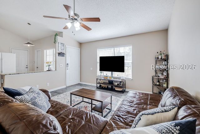 102 Sugar Cane Court, Savannah, GA 31419