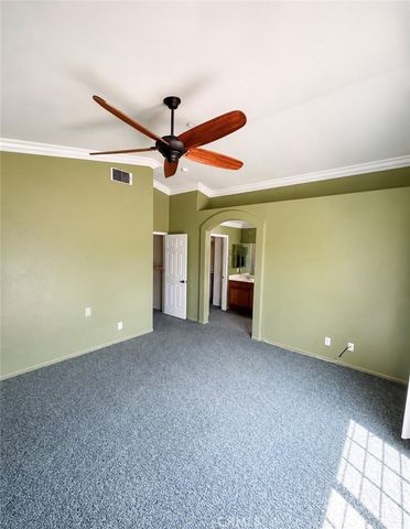 867 Billows Court, San Jacinto, CA 92582