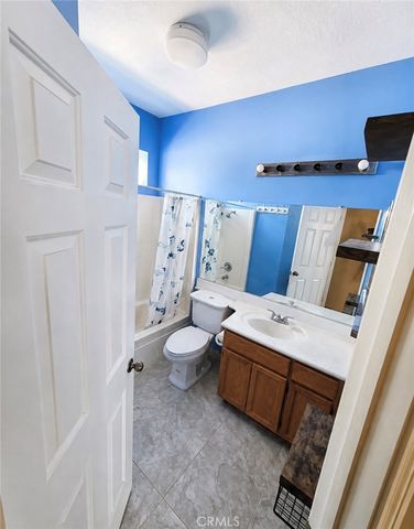 867 Billows Court, San Jacinto, CA 92582