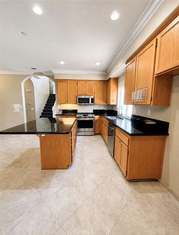 867 Billows Court, San Jacinto, CA 92582