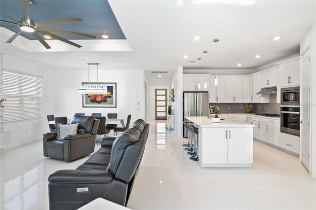 15162 CANOPY COVER DRIVE, Winter Garden, FL 34787