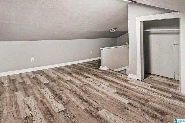 2028 28TH AVENUE N, Hueytown, AL 35023