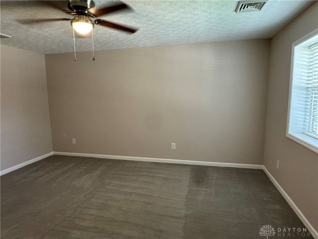 523 Newport, Xenia, OH 45385