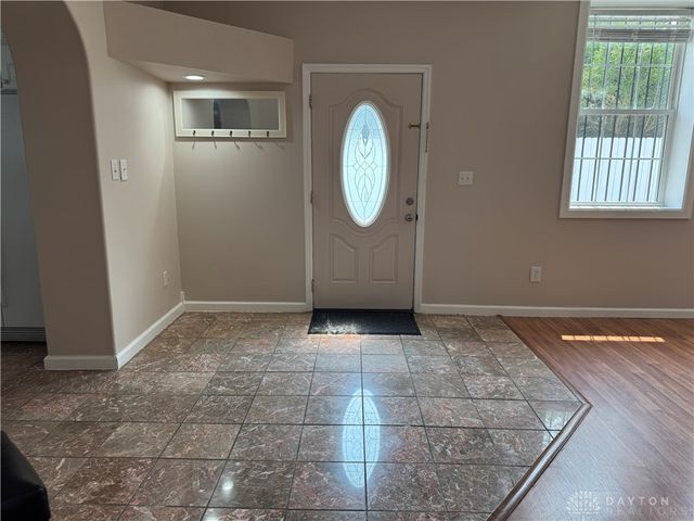 523 Newport, Xenia, OH 45385