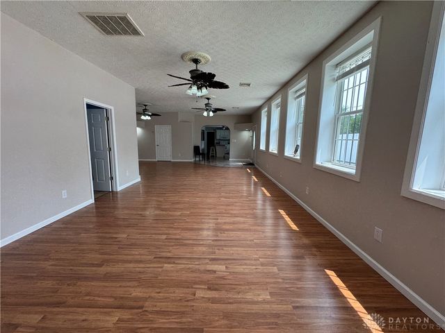 523 Newport, Xenia, OH 45385