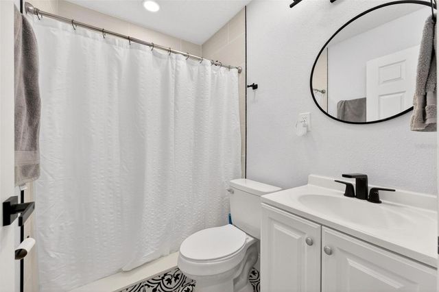 700 S WELLINGTON DRIVE, Deltona, FL 32725