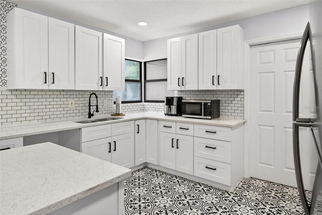 700 S WELLINGTON DRIVE, Deltona, FL 32725