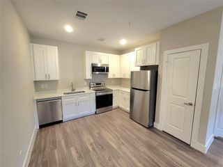 1620 Crestdale Drive 2105, Houston, TX 77080