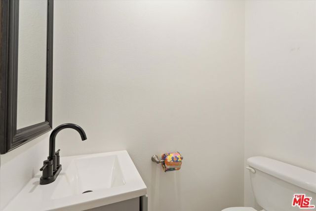 5829 Bowcroft Street 4, Los Angeles, CA 90016