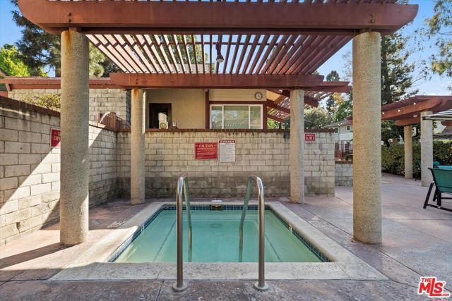 5829 Bowcroft Street 4, Los Angeles, CA 90016