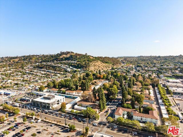 5829 Bowcroft Street 4, Los Angeles, CA 90016