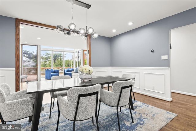 110 OLD CROSSING DR, Baltimore, MD 21208