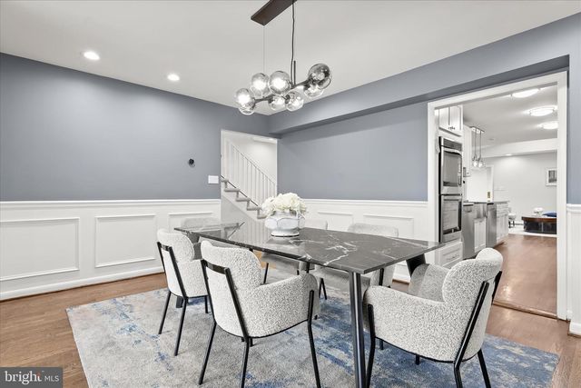 110 OLD CROSSING DR, Baltimore, MD 21208