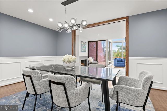 110 OLD CROSSING DR, Baltimore, MD 21208