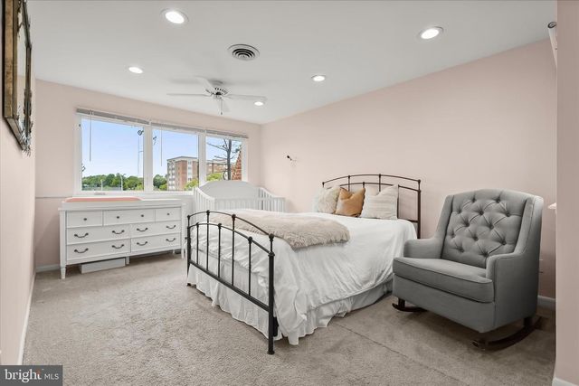110 OLD CROSSING DR, Baltimore, MD 21208