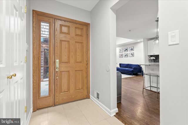 110 OLD CROSSING DR, Baltimore, MD 21208