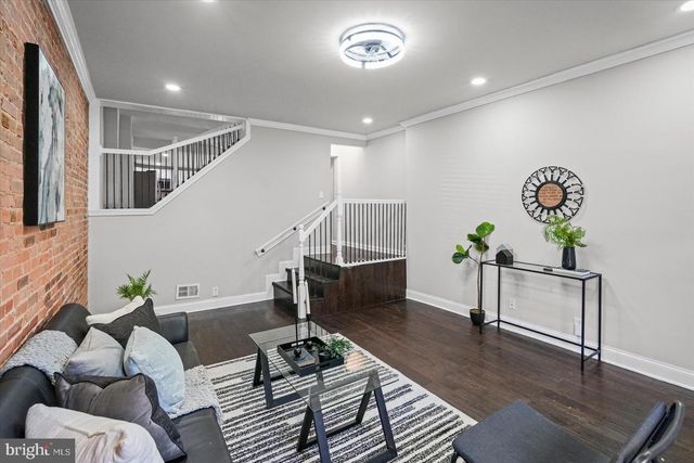 2938 MILES AVE, Baltimore, MD 21211