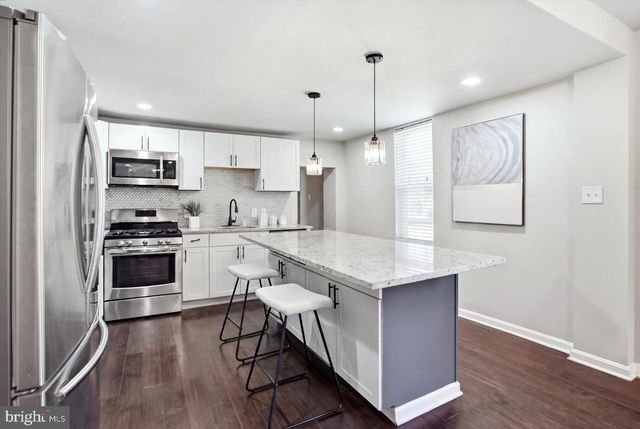 2938 MILES AVE, Baltimore, MD 21211