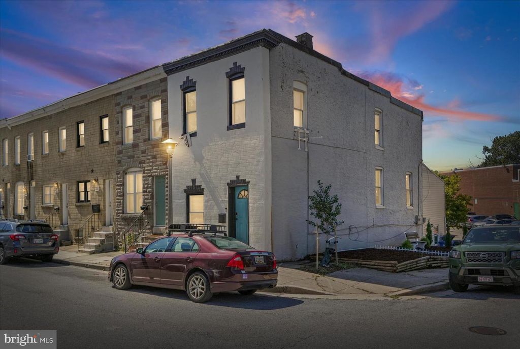 2938 MILES AVE, Baltimore, MD 21211