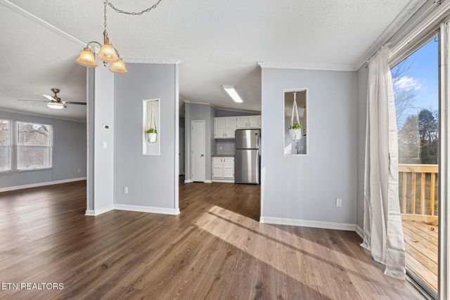 821 Clark St, Seymour, TN 37865