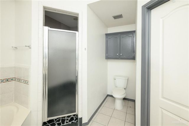 871 S Quail Hollow Drive, Weslaco, TX 78596