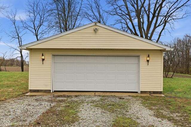 5759 W 350 S, Tipton, IN 46072