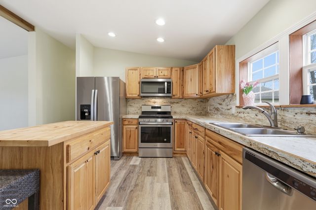 5759 W 350 S, Tipton, IN 46072