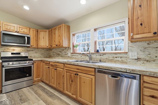 5759 W 350 S, Tipton, IN 46072