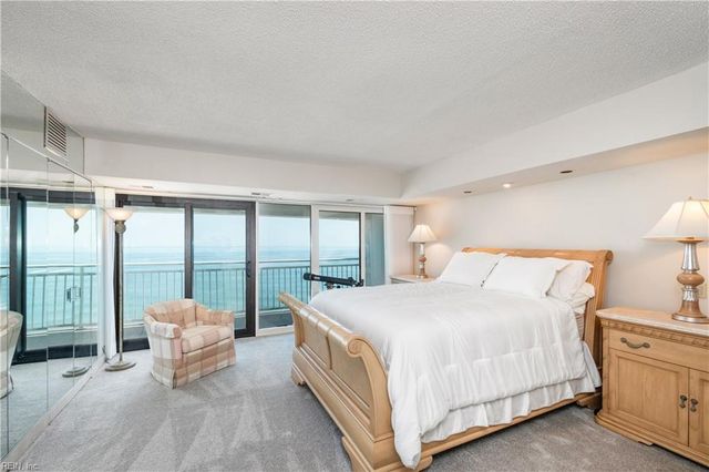 4004 Atlantic Ave Apt PH3, Virginia Beach, VA 23451