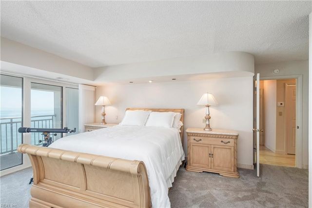 4004 Atlantic Ave Apt PH3, Virginia Beach, VA 23451