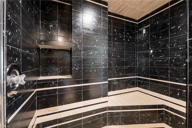 4004 Atlantic Ave Apt PH3, Virginia Beach, VA 23451