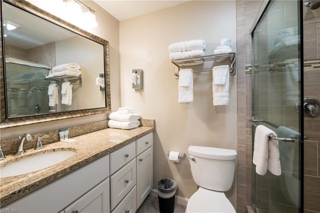 4004 Atlantic Ave Apt PH3, Virginia Beach, VA 23451