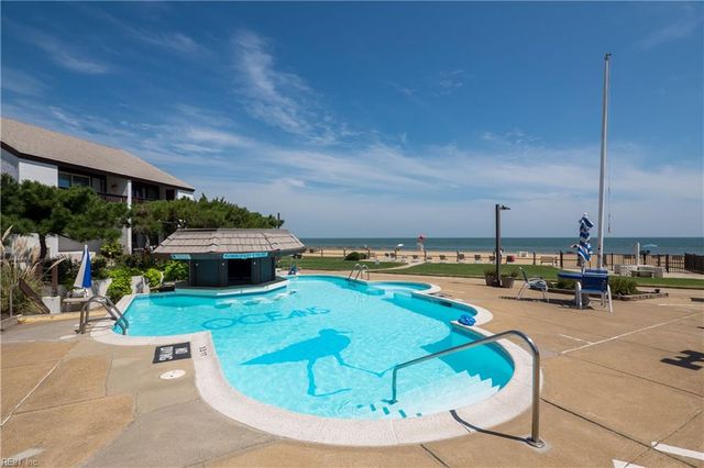 4004 Atlantic Ave Apt PH3, Virginia Beach, VA 23451