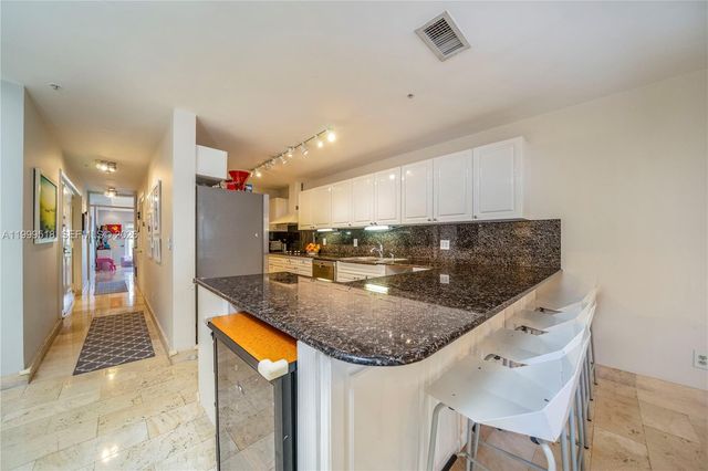 1413 Sunset Harbour Dr 209, Miami Beach, FL 33139