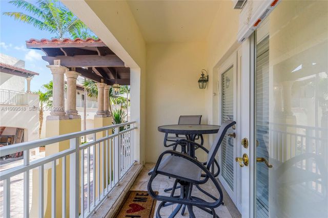 1413 Sunset Harbour Dr 209, Miami Beach, FL 33139