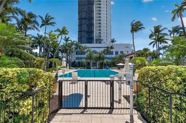 1413 Sunset Harbour Dr 209, Miami Beach, FL 33139