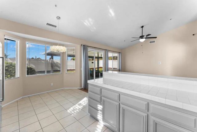 39785 Spinning Wheel Drive, Murrieta, CA 92562