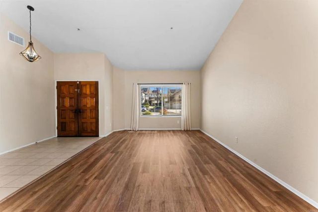 39785 Spinning Wheel Drive, Murrieta, CA 92562