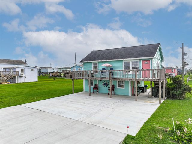 4126 Reeves Drive, Galveston, TX 77554
