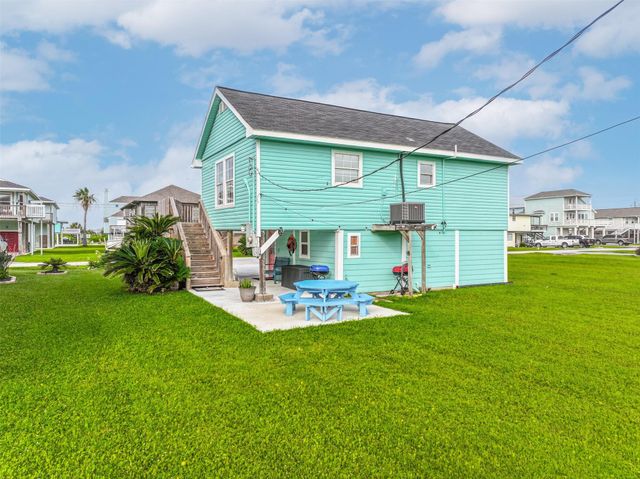 4126 Reeves Drive, Galveston, TX 77554